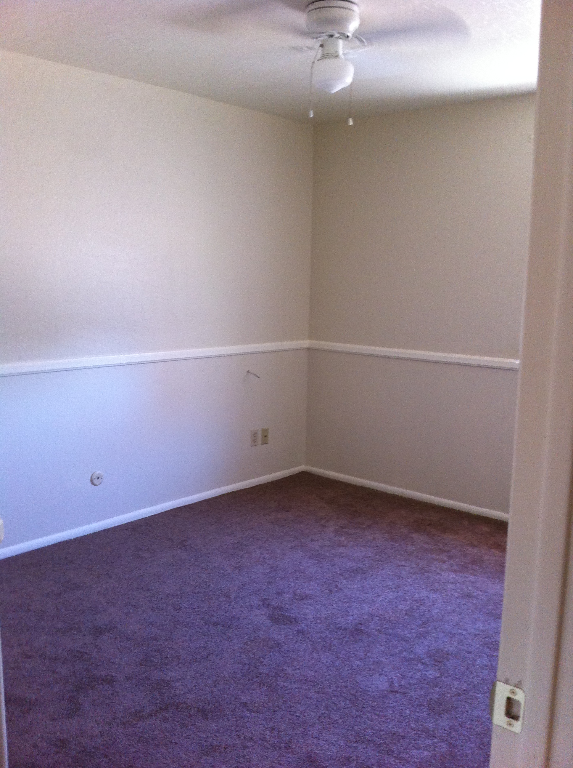 LisbonGuestBedroom.JPG