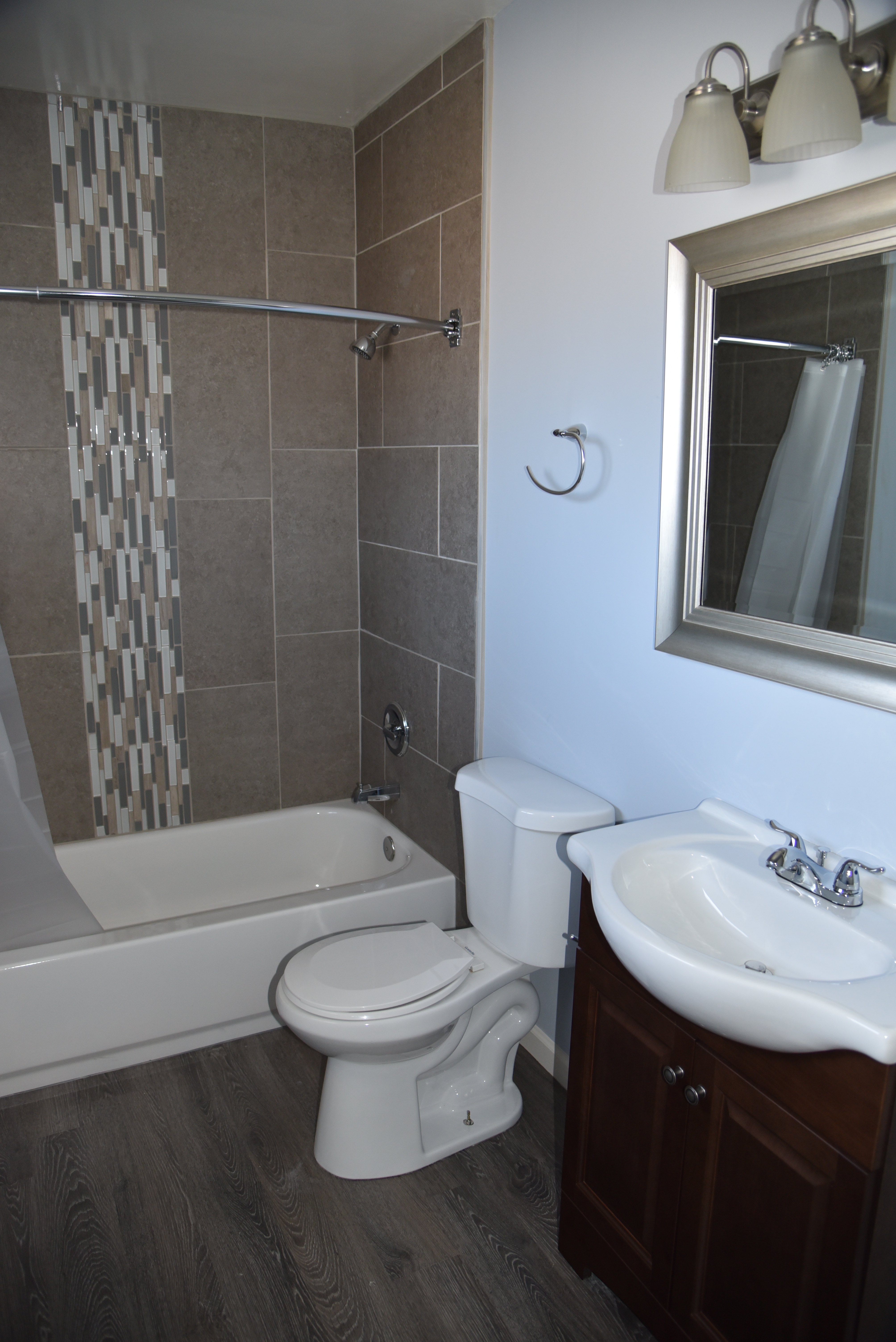 PS29Bath.JPG