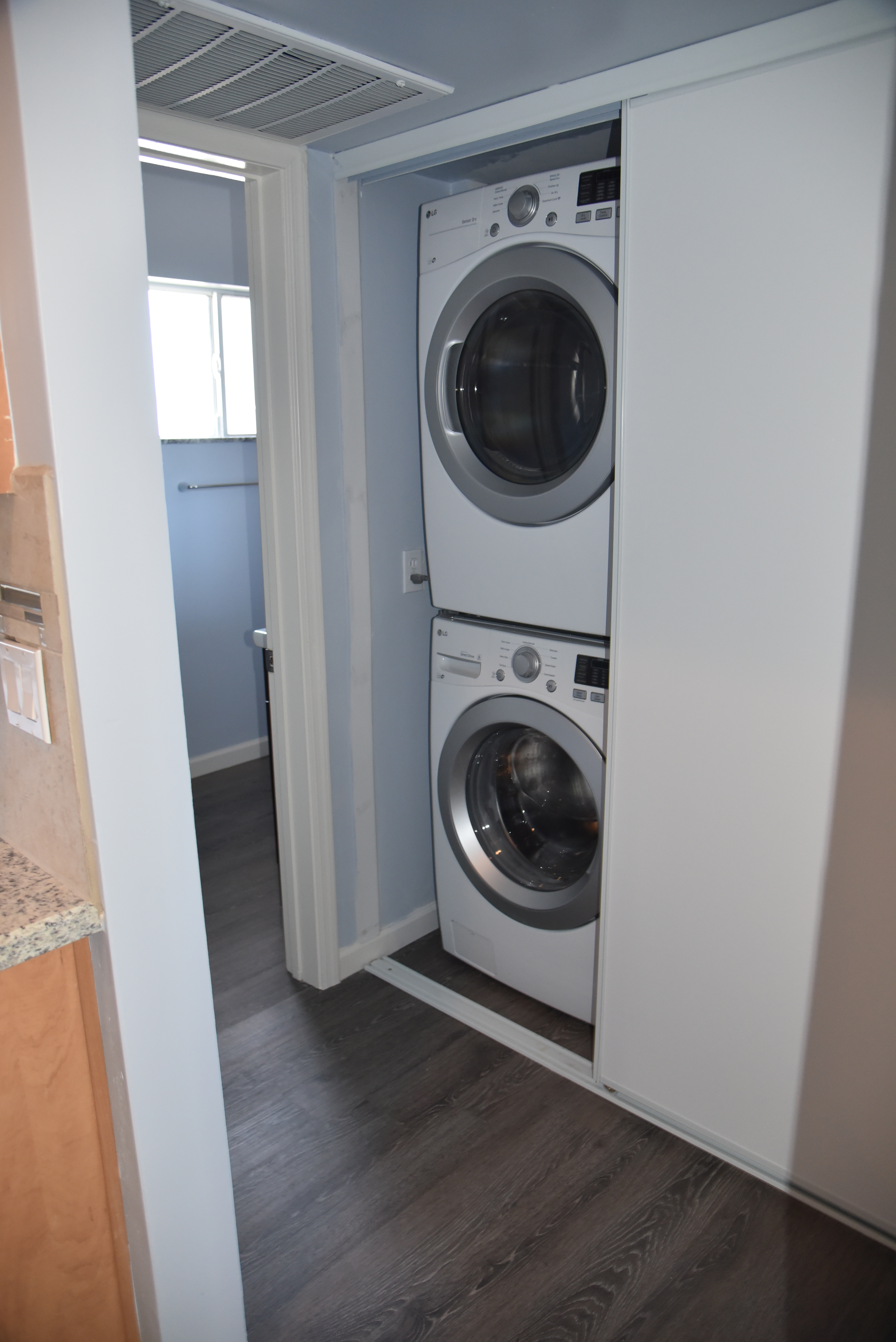 PS29Laundry.JPG