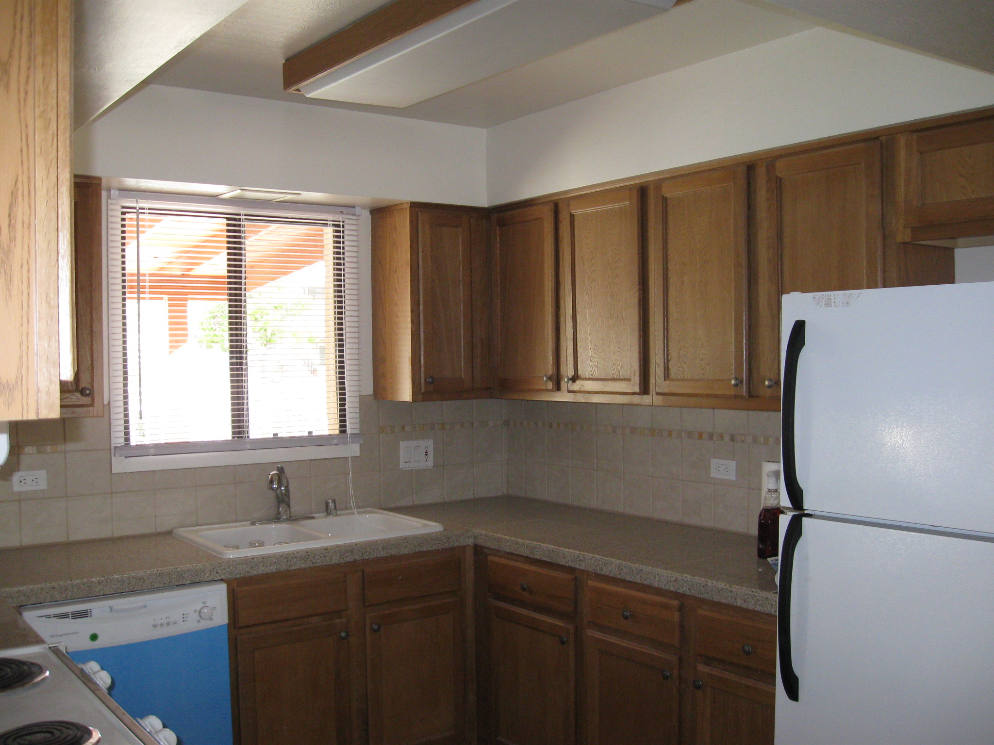 hermosakitchen.jpg