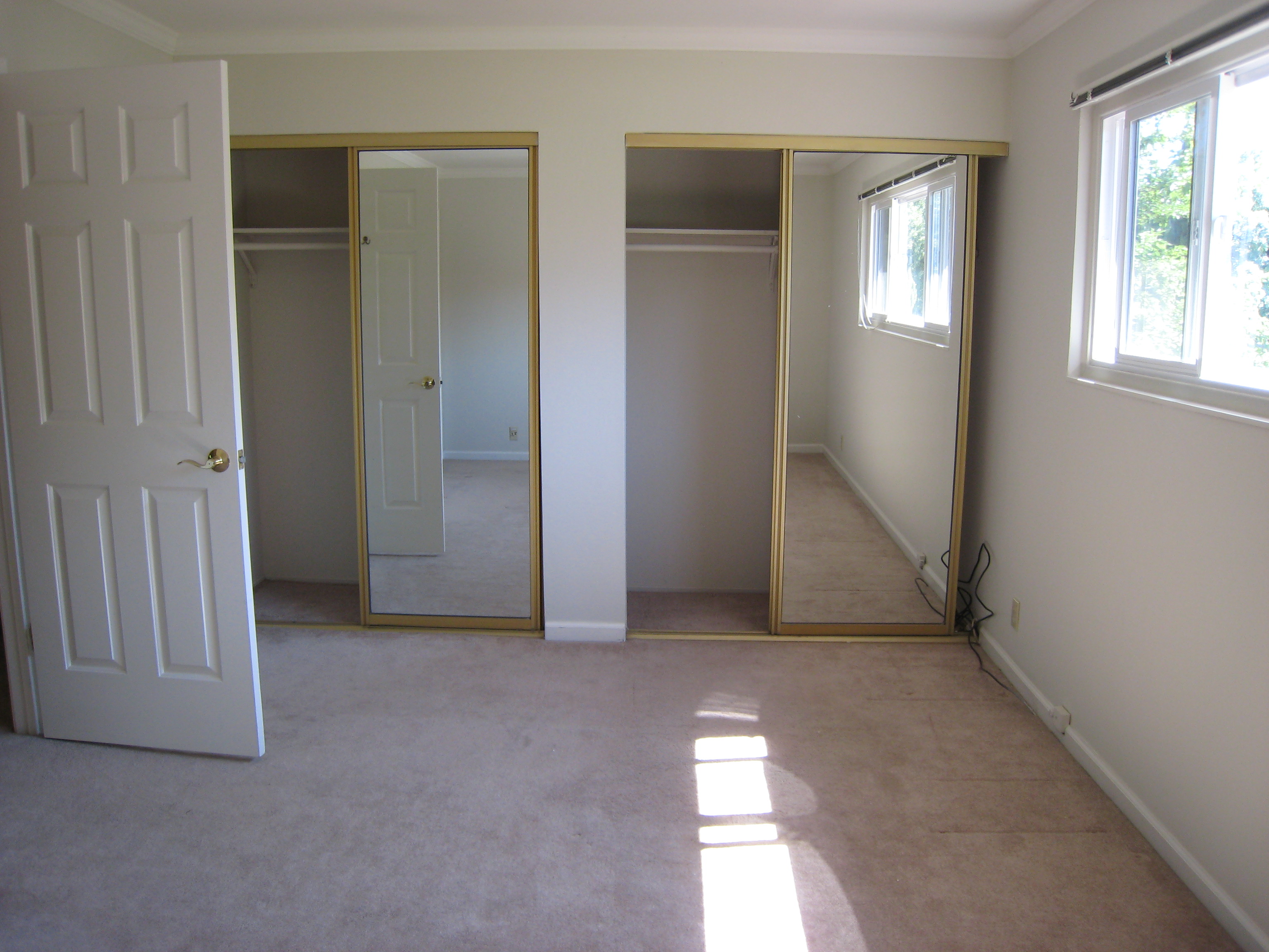 padillambclosets.jpg